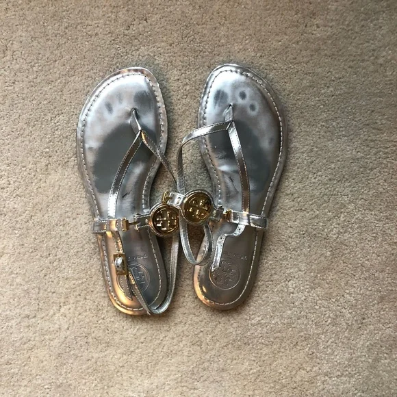 Tory Burch Silver Metallic Miller Thong Sandals - Picture 4 of 4